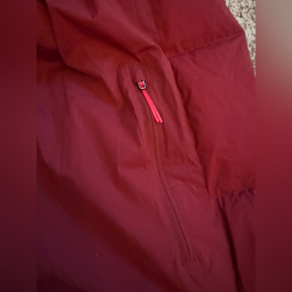 NWT Transformable Parka / Dark Sport Red - Picture 16 of 16